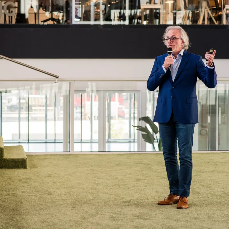 IMHOIT speaker coworking